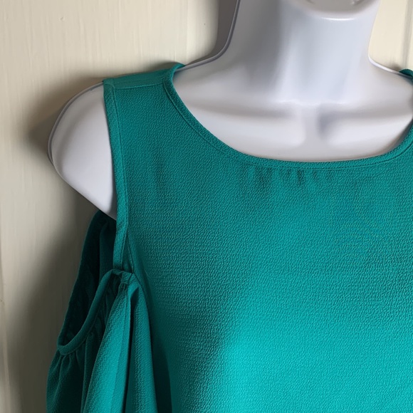 Trendy JS Cold Shoulder Blouse Size M - Picture 4 of 8